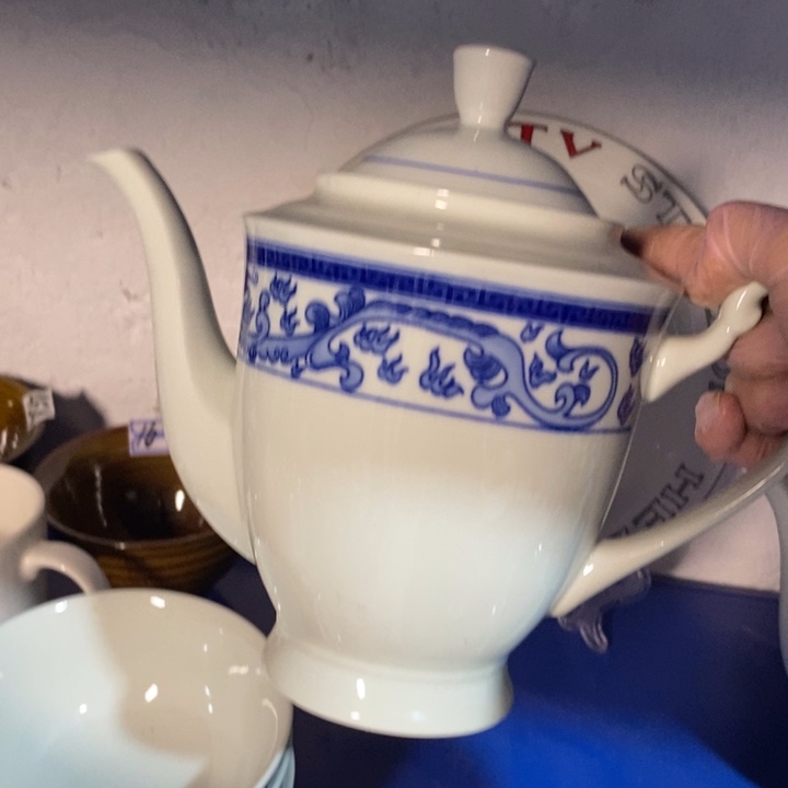 凡***瓷片四厂出口茶壶
