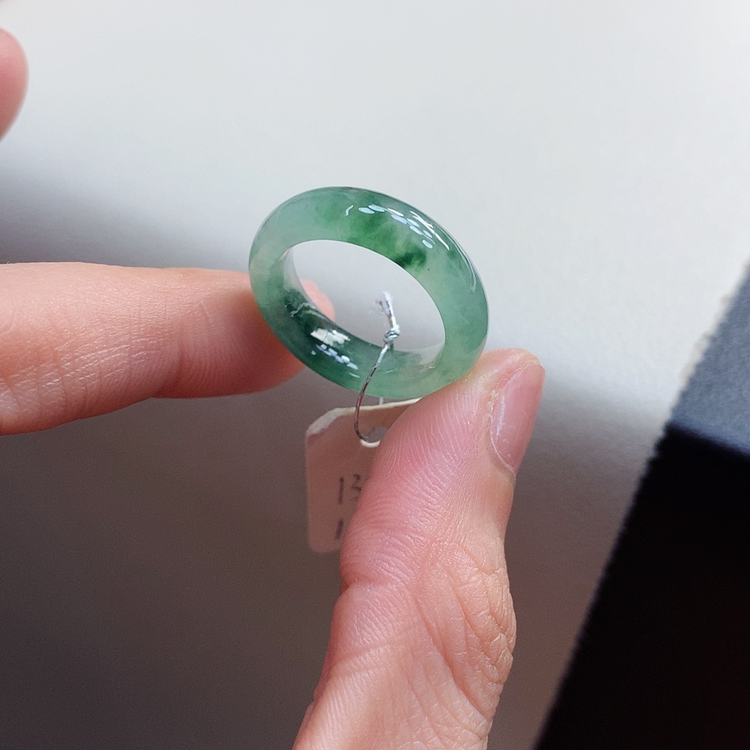 翡翠戒指未镶嵌13-14号