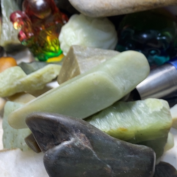 透闪石质玉珠宝半成品未镶嵌