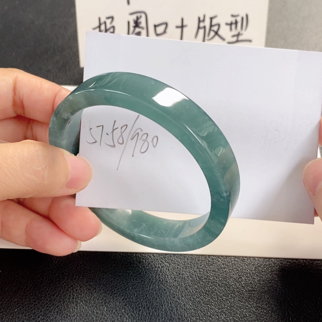 翡翠未镶嵌手镯天然翡翠