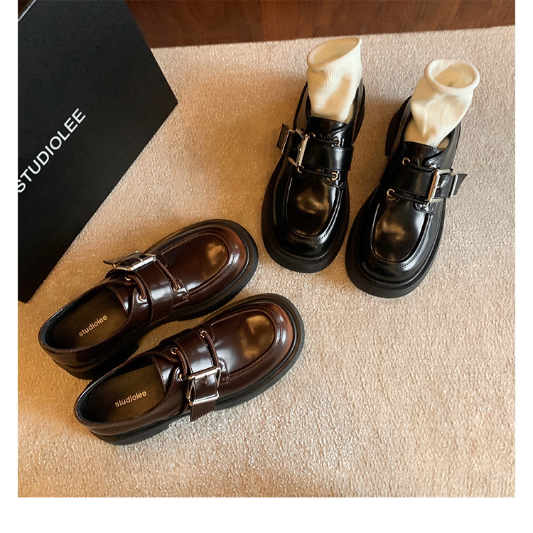 YASMD/雅思铭黛英伦风女鞋软皮BB扣单鞋粗跟软底复古厚底乐福鞋