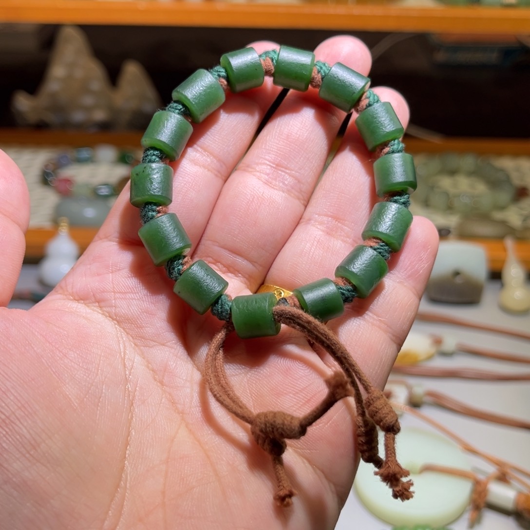 和田玉未镶嵌手链