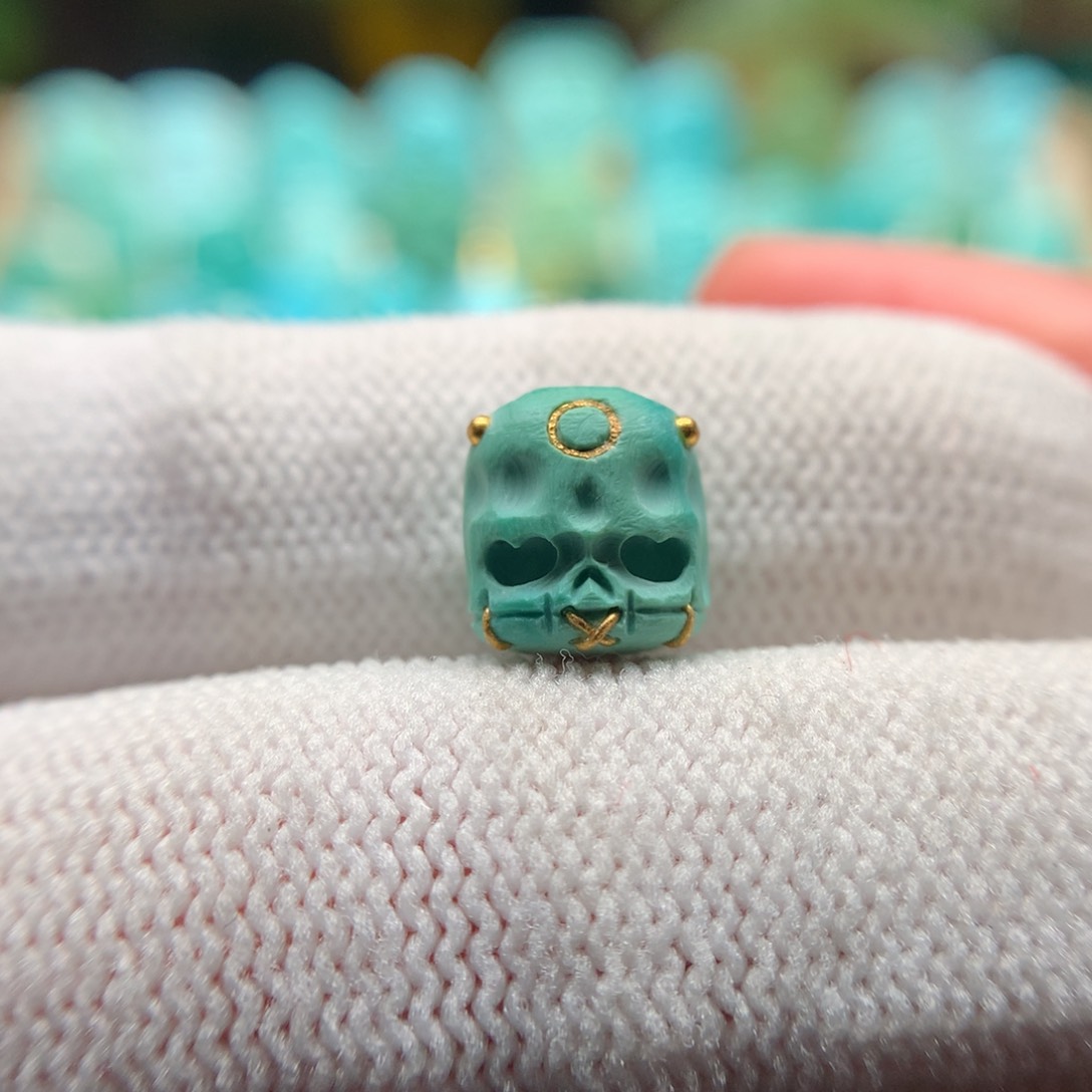 绿松石配饰未镶嵌