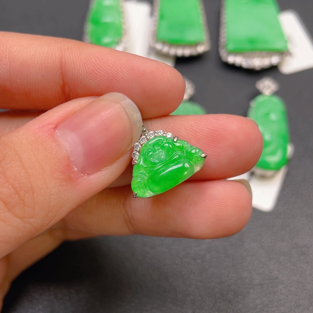 翡翠银S925镶嵌颈饰