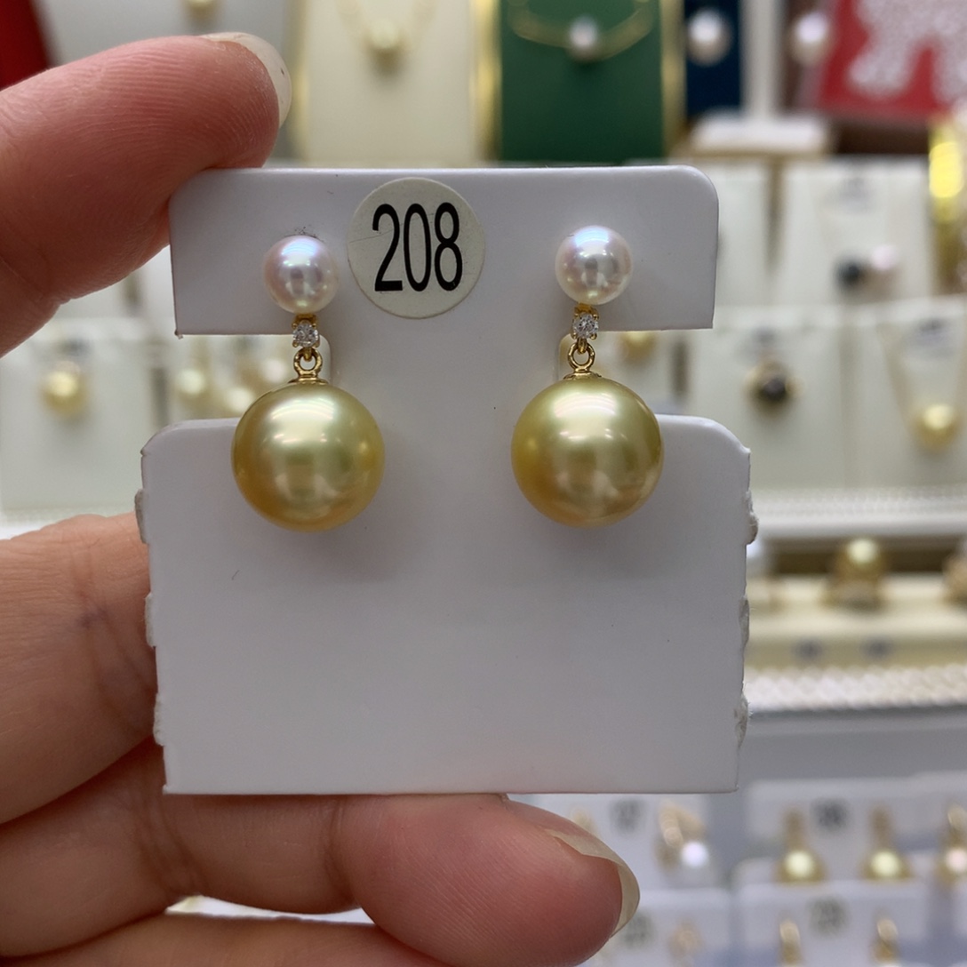 耳饰18K金镶嵌海水珍珠