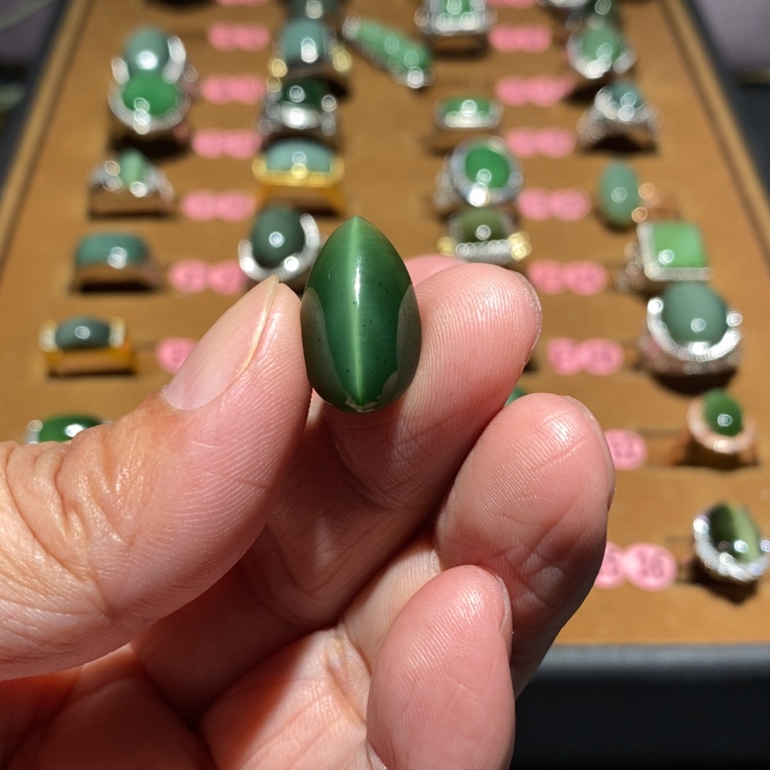 和田玉未镶嵌珠宝半成品