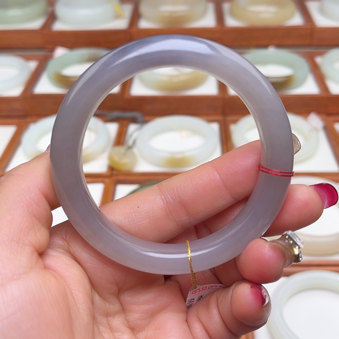 和田玉手镯未镶嵌56.3