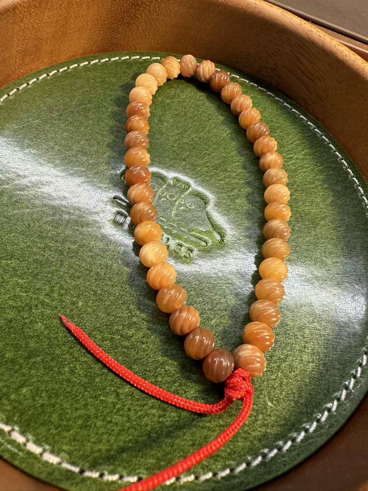 葛掌柜玩物—旋转玉化7+mm龙脊菩提手持054