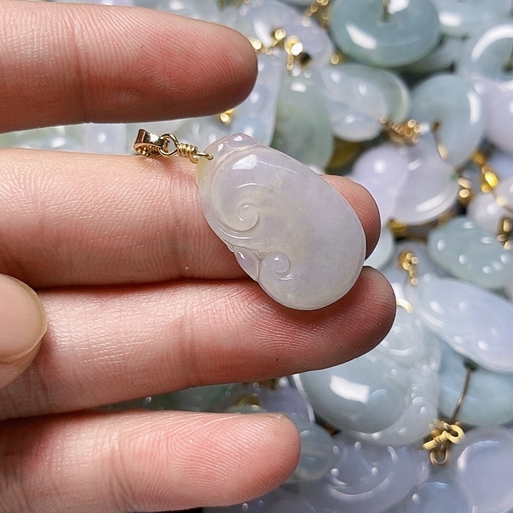 翡翠未镶嵌颈饰天然A货翡翠