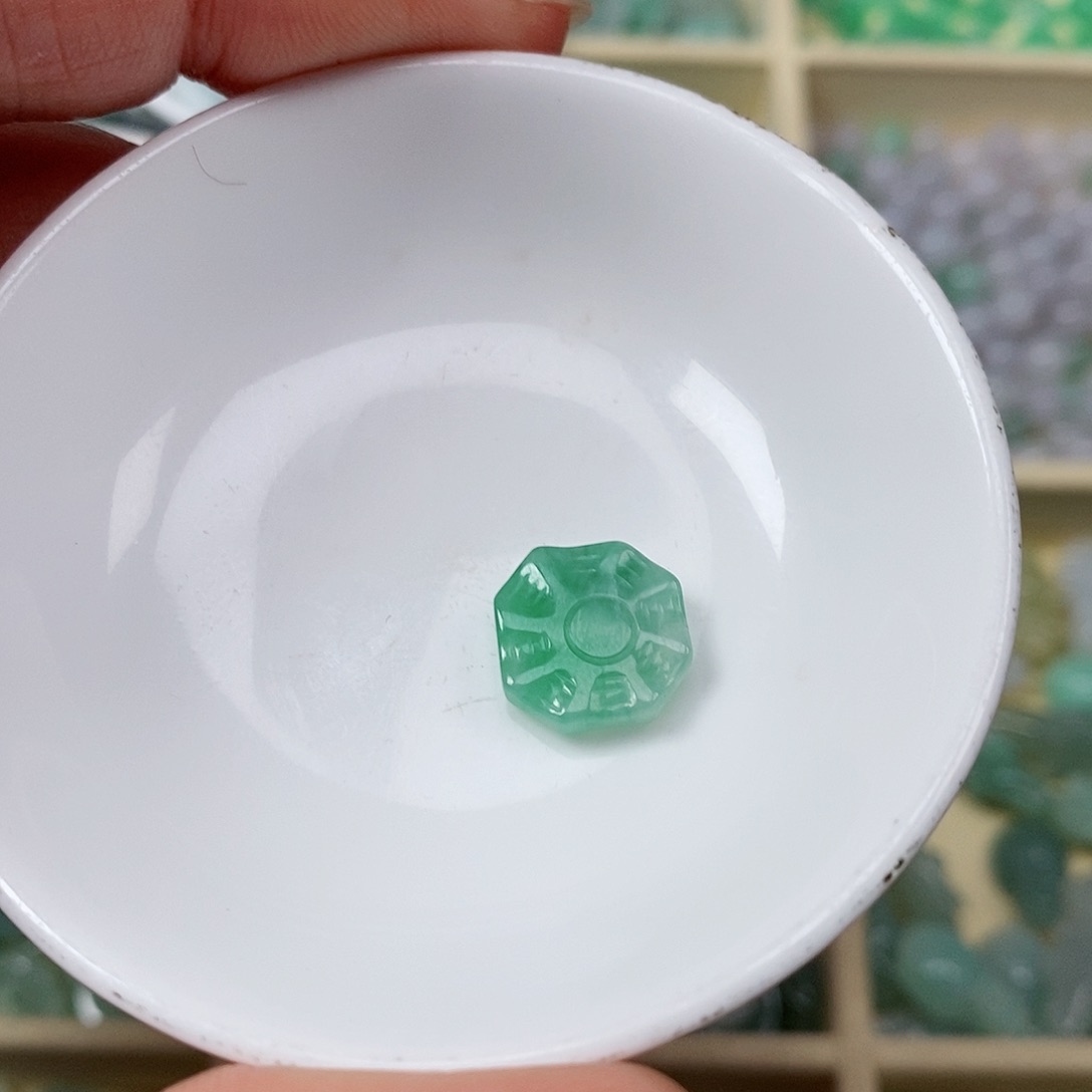 翡翠吊坠(不含链)未镶嵌张****奶