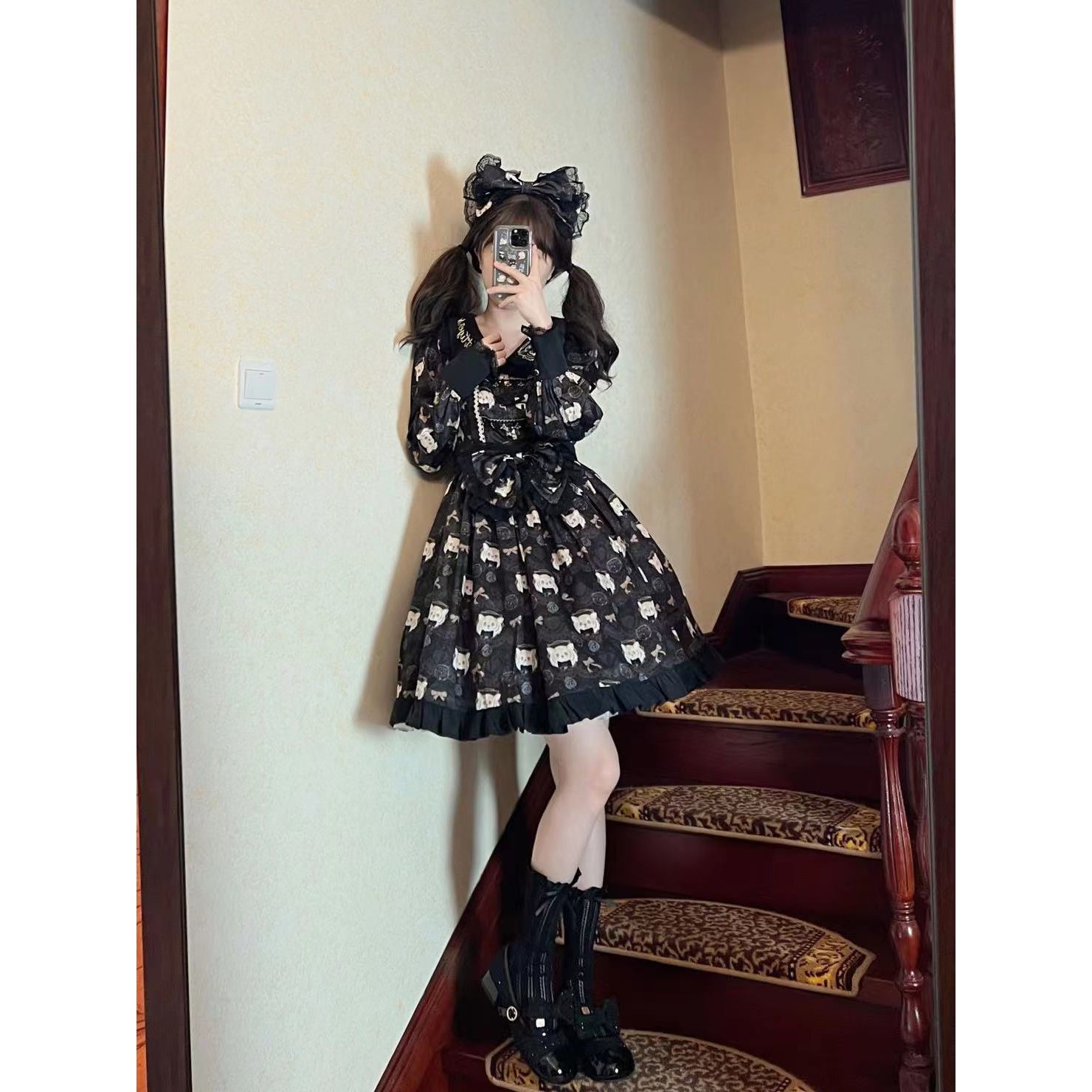 实体店现货秋日虎虎/晚安了喵Lolita刺绣日常op秋冬厚款长袖