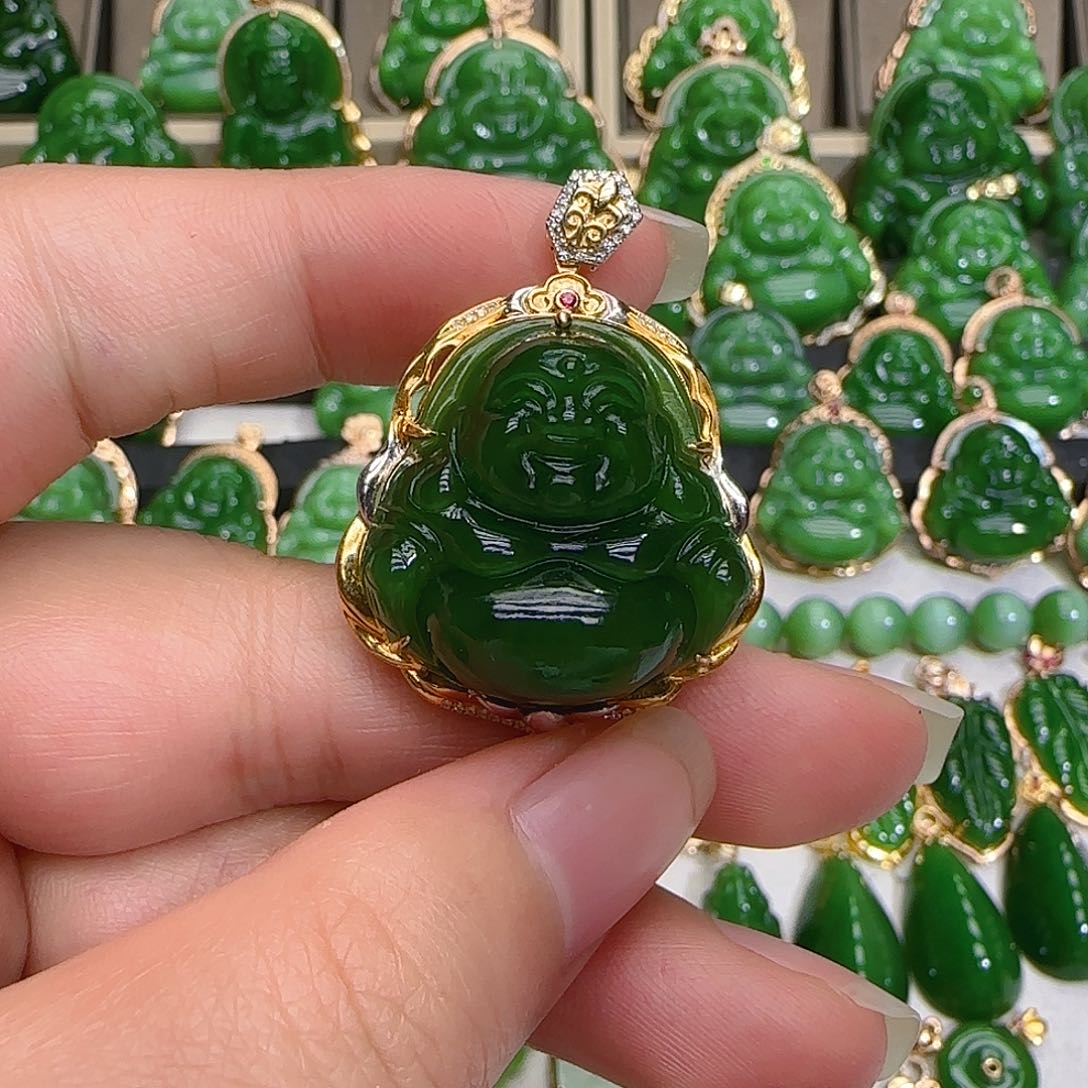 和田玉（碧玉）吊坠(不含链)18K金镶嵌