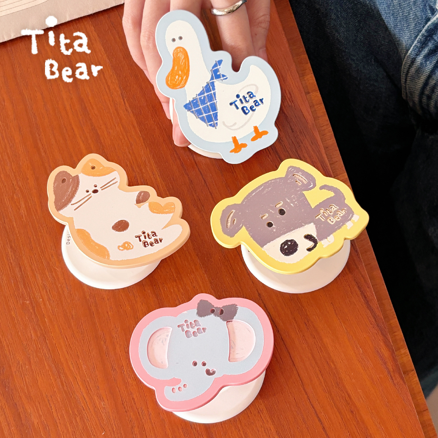 TitaBear-Tita我与爱宠可爱多巴胺立体苹果磁吸手机支架华为支架