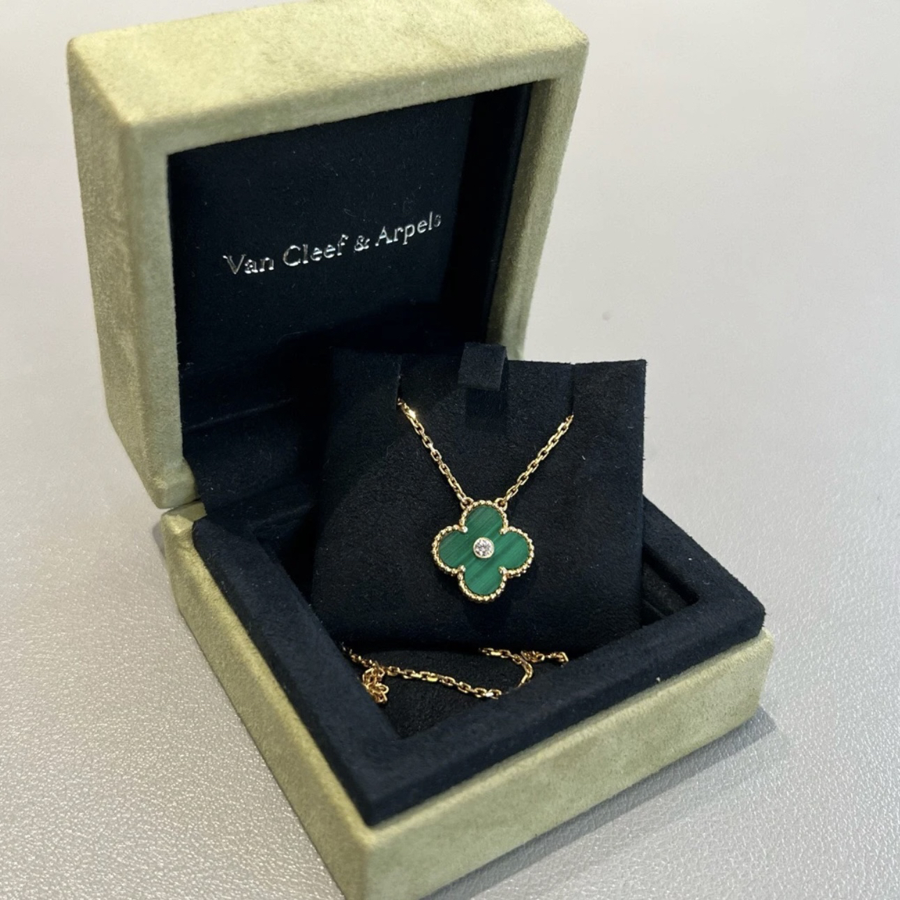 99新 梵克雅宝 绿色钻石圣诞限量款项链