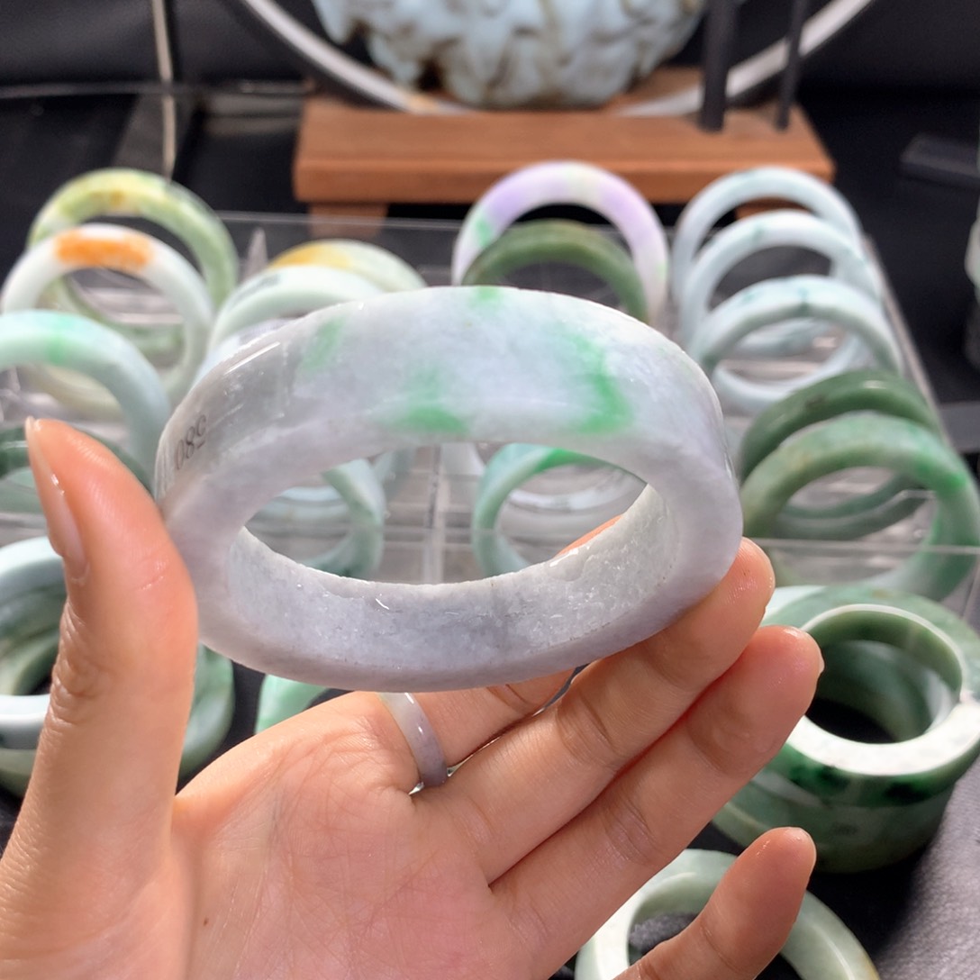 定制翡翠天然a货翡翠定制手镯未镶嵌