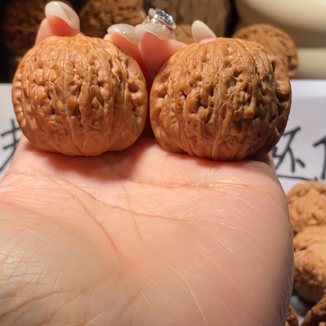 核桃把件全品38铁锤