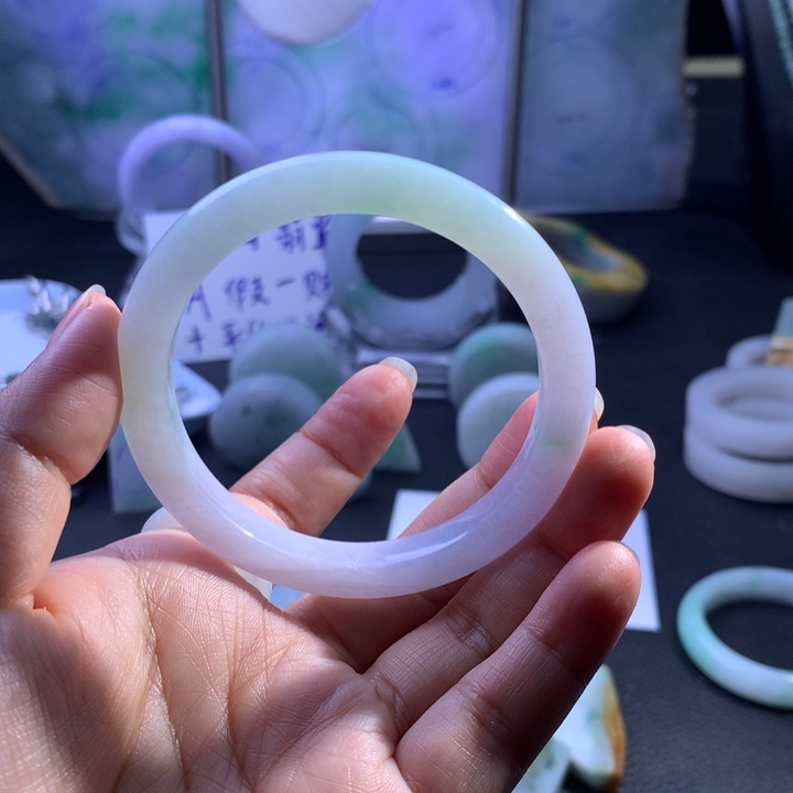 定制翡翠未镶嵌戒指
