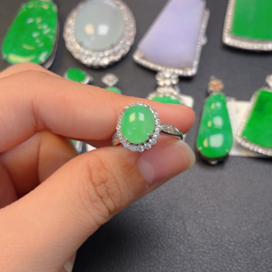 翡翠银S925镶嵌颈饰