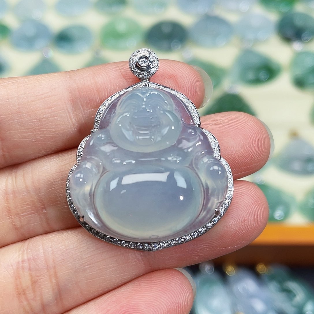 翡翠颈饰18K金镶嵌吊坠