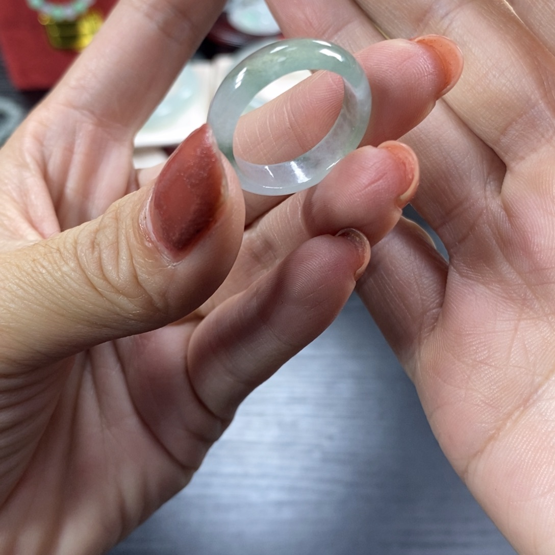 翡翠戒圈未镶嵌天然翡翠