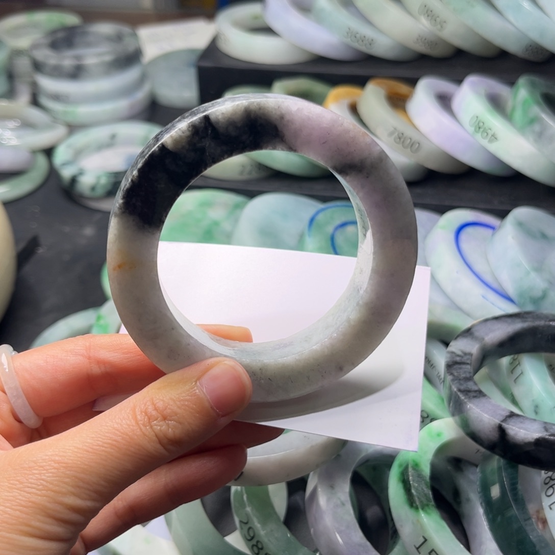 定制翡翠翡翠手镯未镶嵌