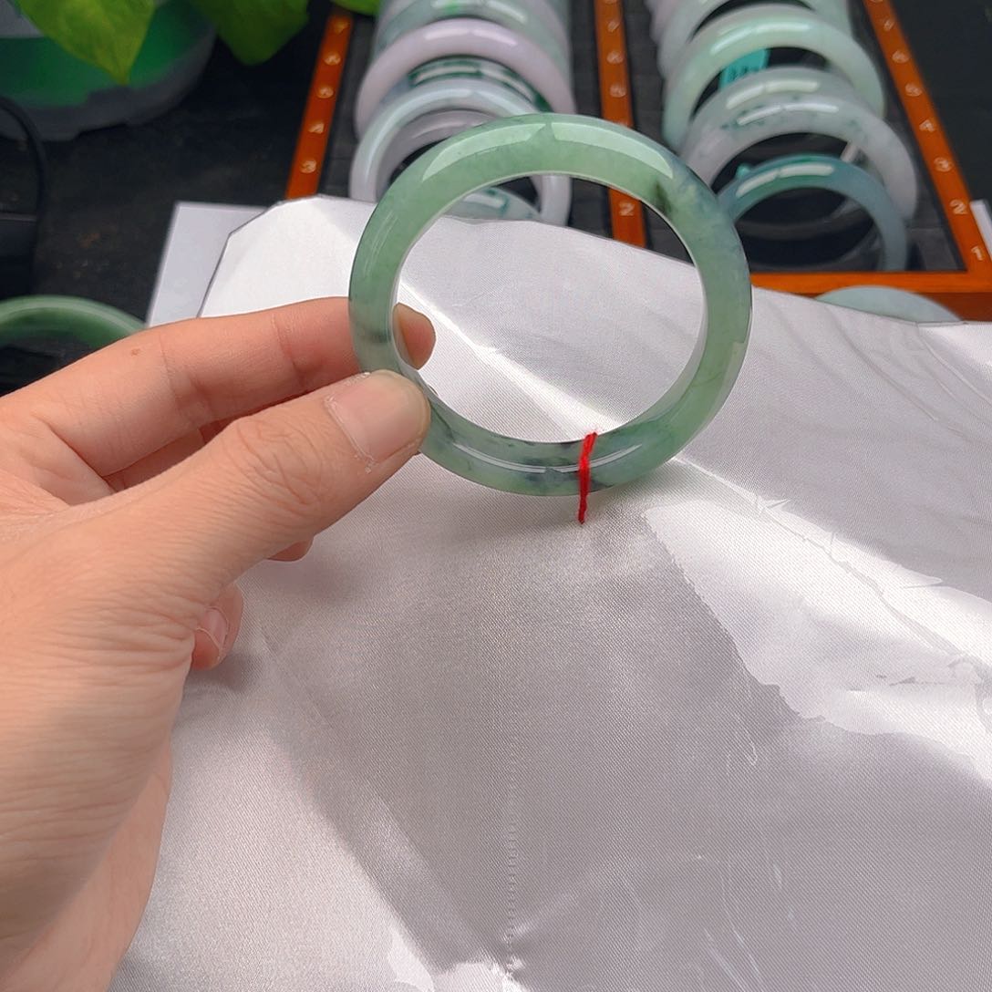 未镶嵌手镯翡翠5253.  126