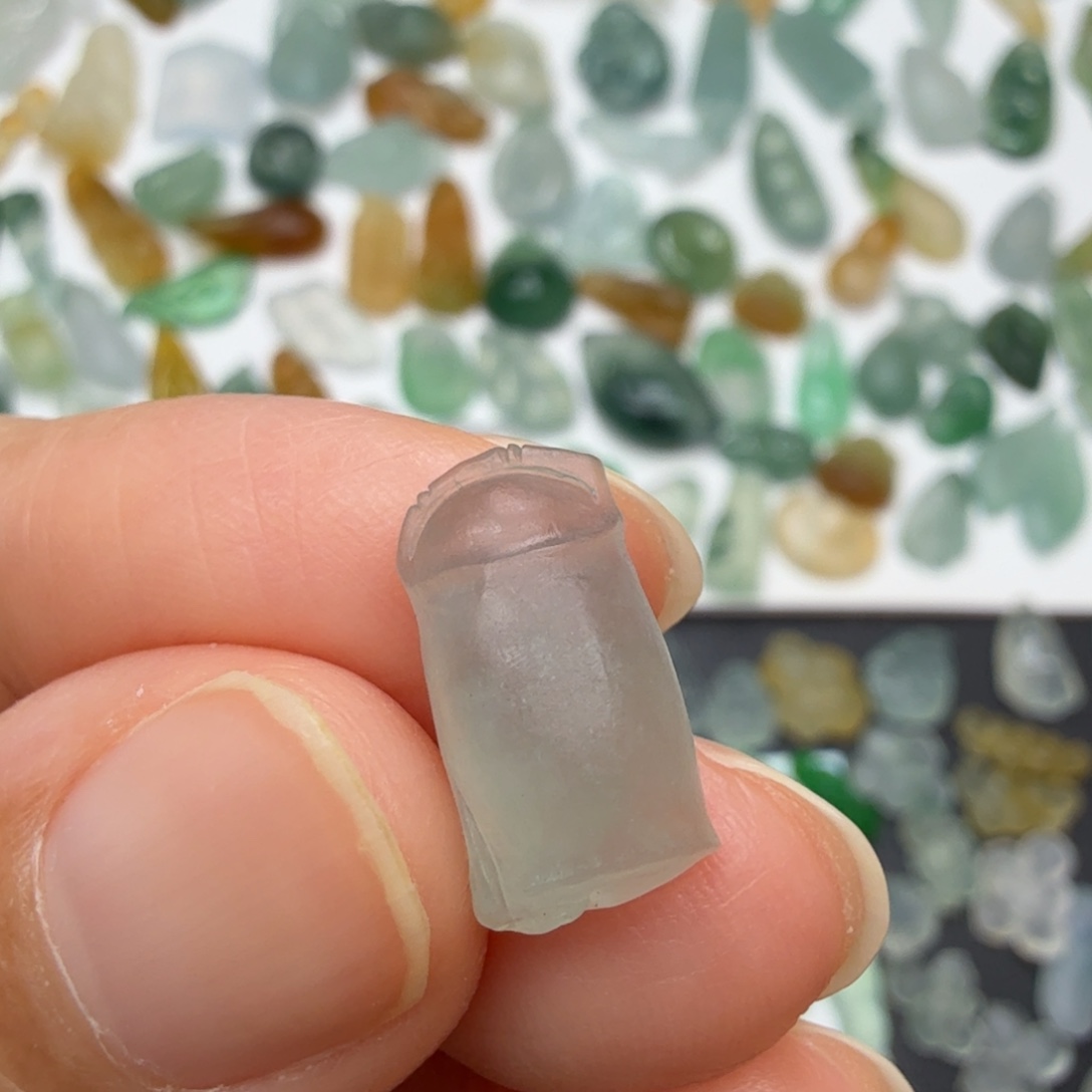 定制翡翠未镶嵌竹节