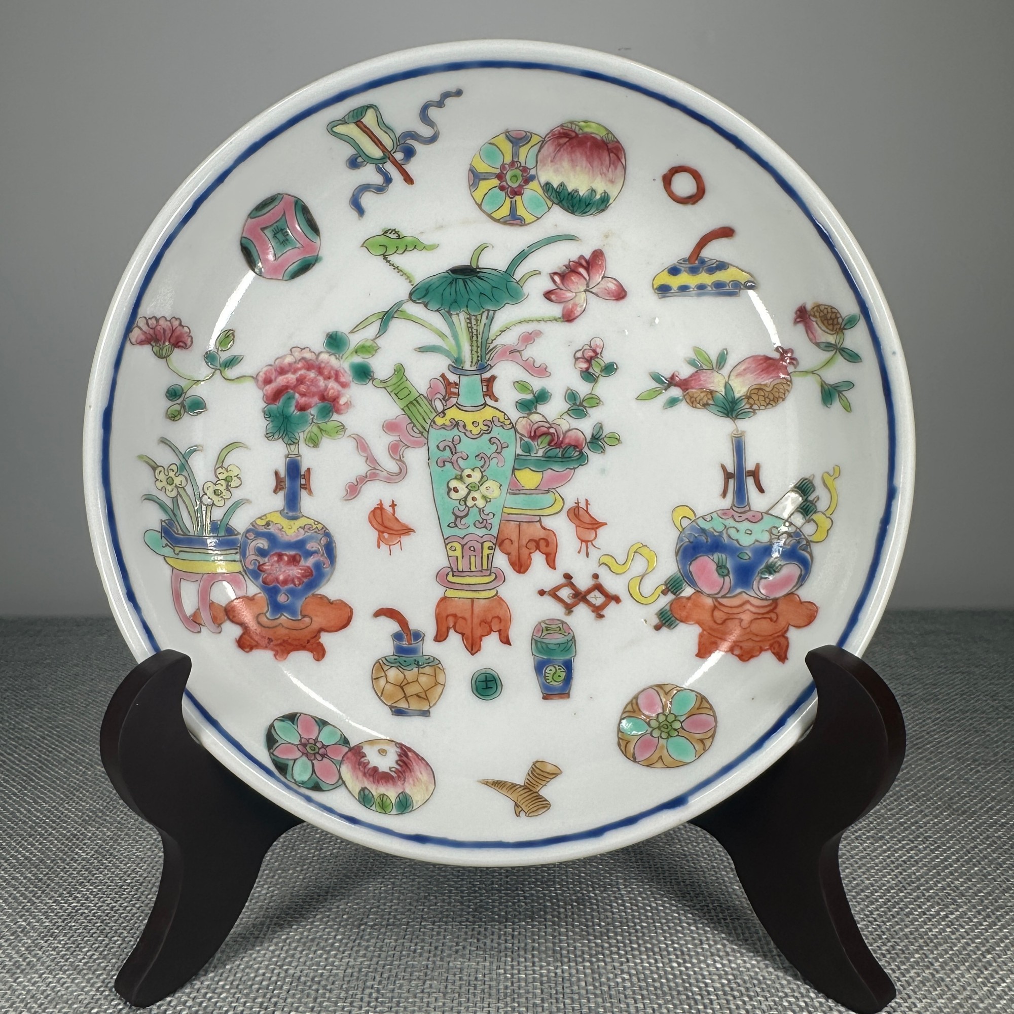 LF-2512036清光绪·粉彩暗八宝纹盘【古董拍卖】