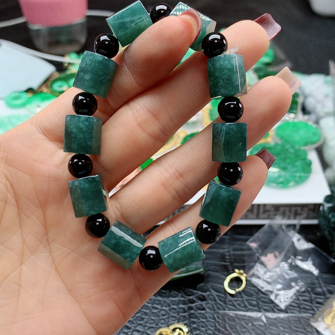 【闪购商品】翡翠手链未镶嵌，