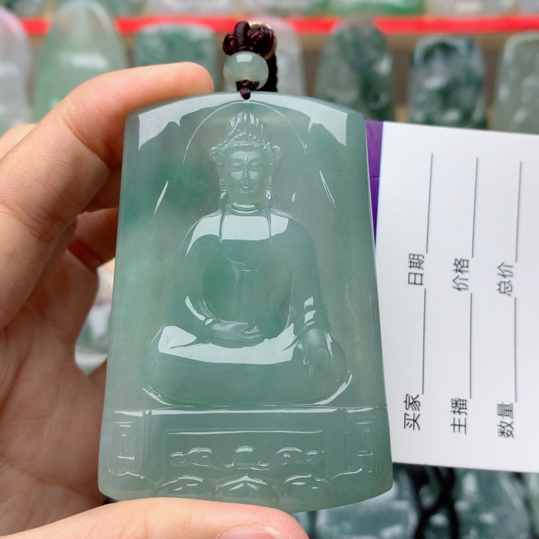 翡翠颈饰未镶嵌战*素衣