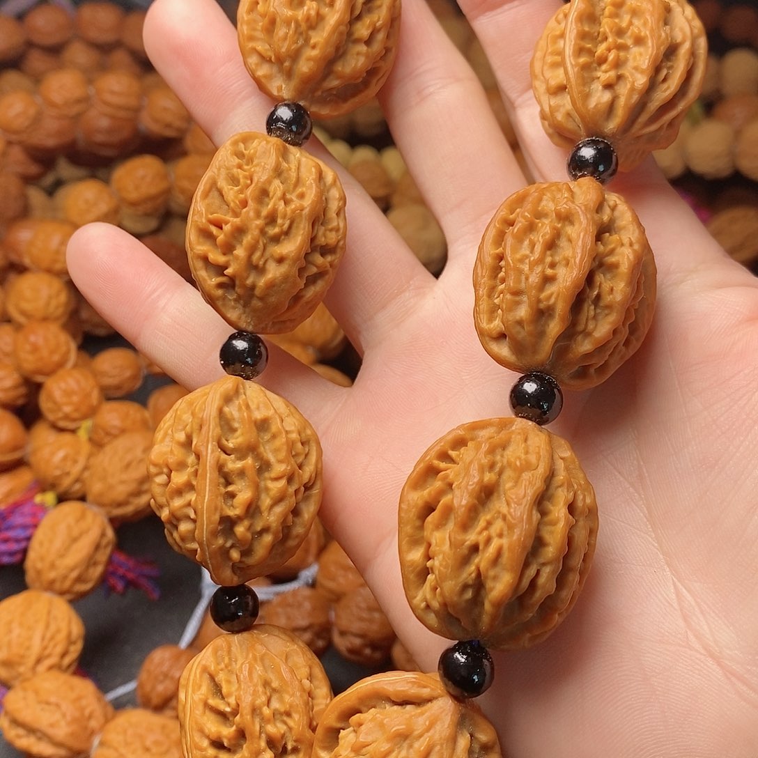 【闪购商品】文玩核桃吊坠虎头粗筋28