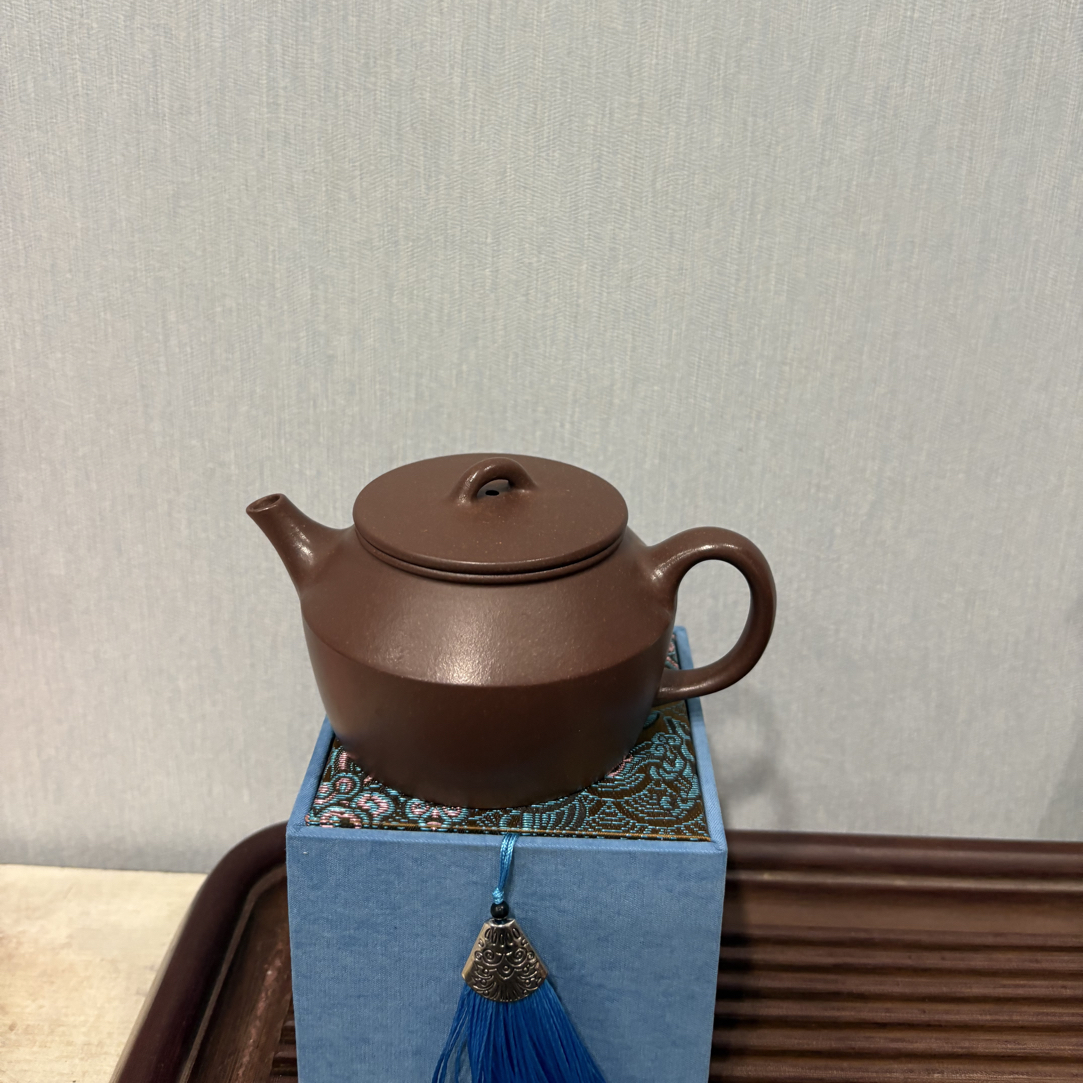 宜兴紫砂壶原矿紫泥镜瓦200cc