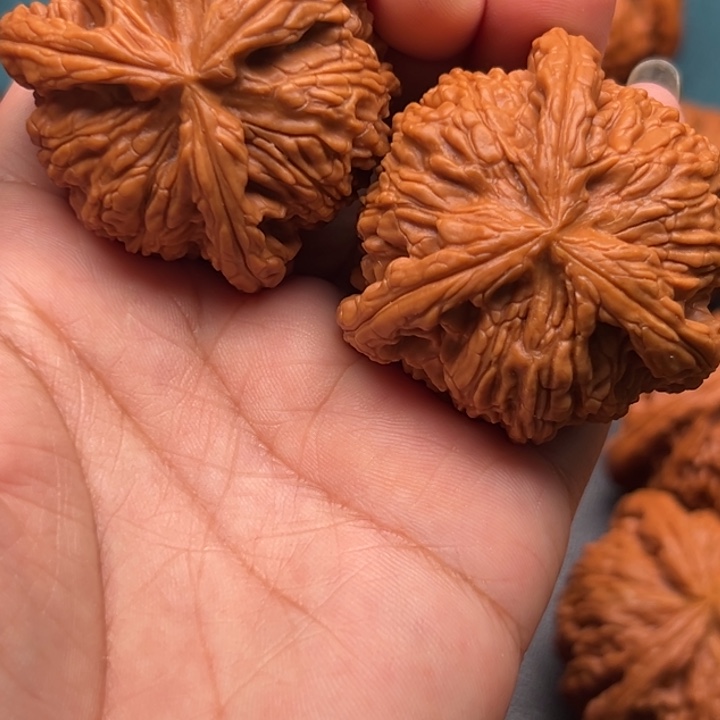 A***队文玩核桃吊坠88888888888