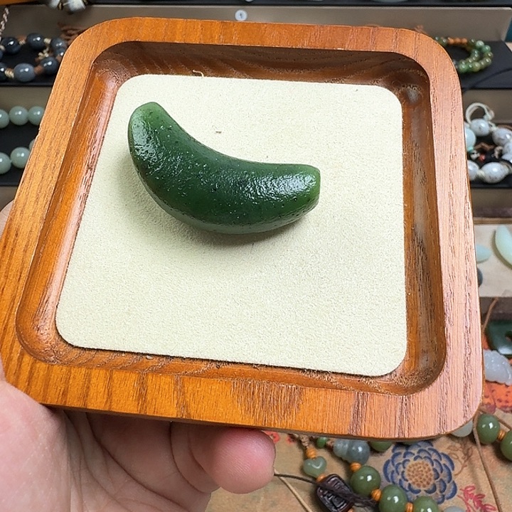甜***莉和田玉未镶嵌吊坠(不含链)