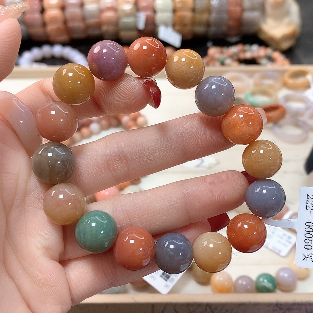 硅化珊瑚（珊瑚玉）手链未镶嵌小***?136