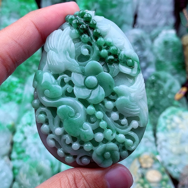 翡翠吊坠(不含链)未镶嵌