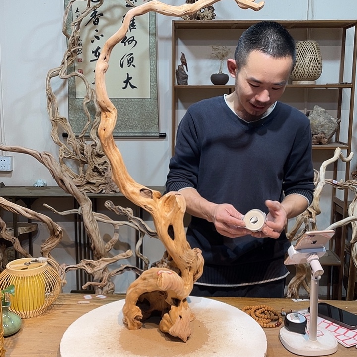 兴***源香榧木杜鹃根天然根艺8