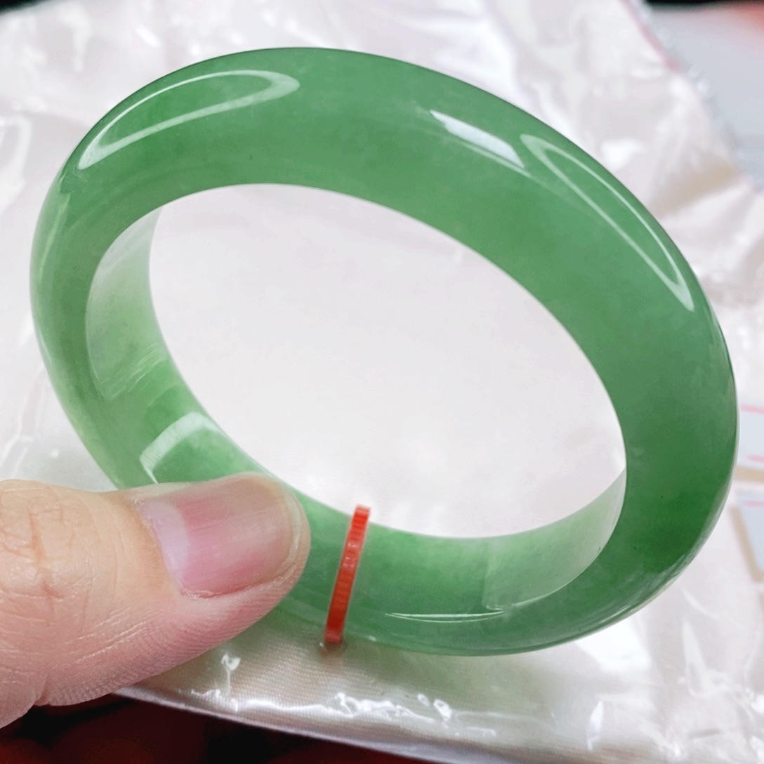 未镶嵌手镯翡翠52圈口贵妃轮胎