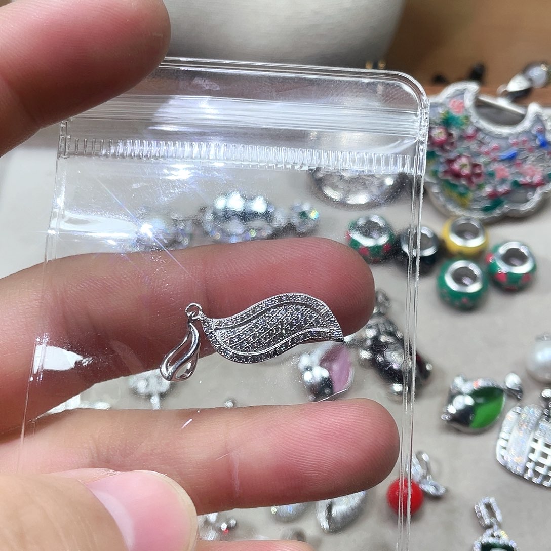 坠链均925银锆石叶子