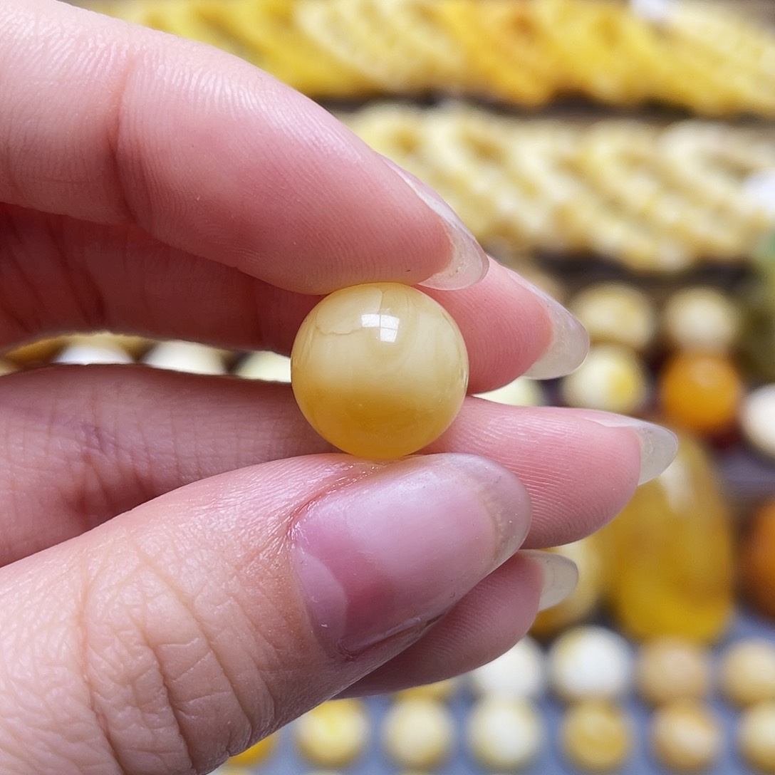 未镶嵌琥珀裸石蜜蜡圆珠12.7mm