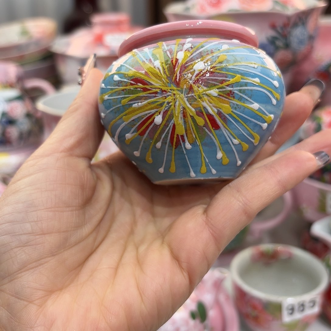 瓷片兔兔你的声音是很治愈