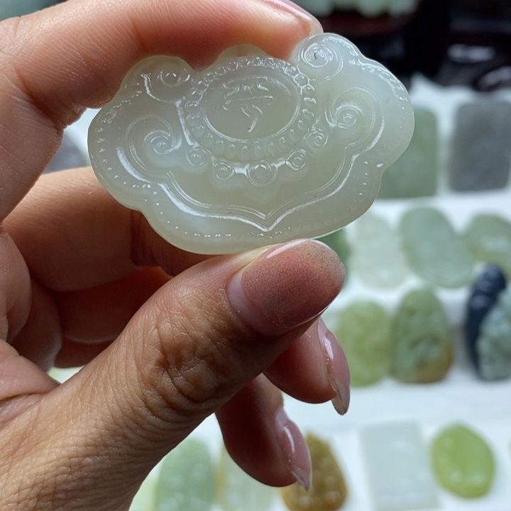 和田玉未镶嵌颈饰126