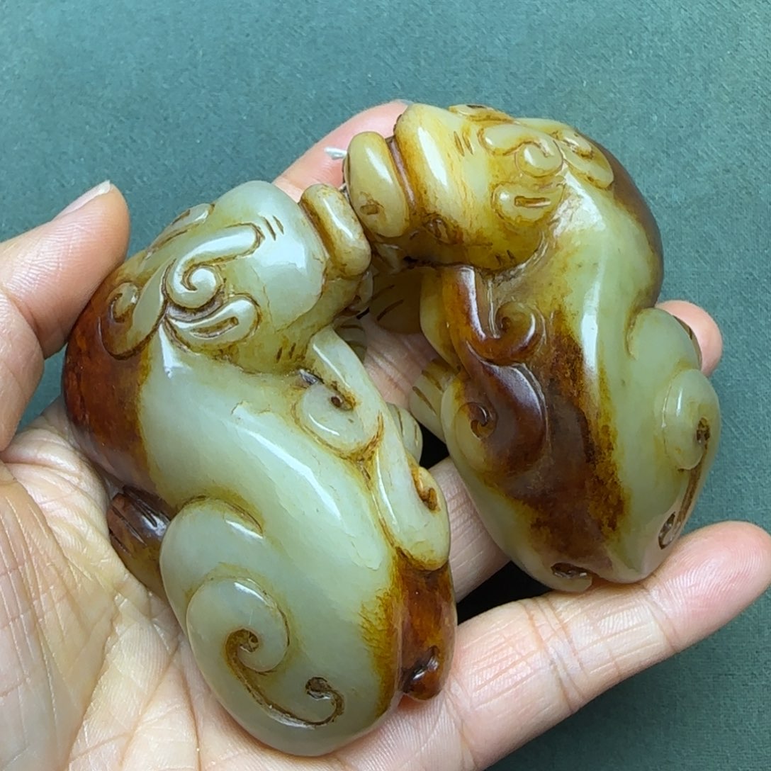 和田玉把件未镶嵌张*文