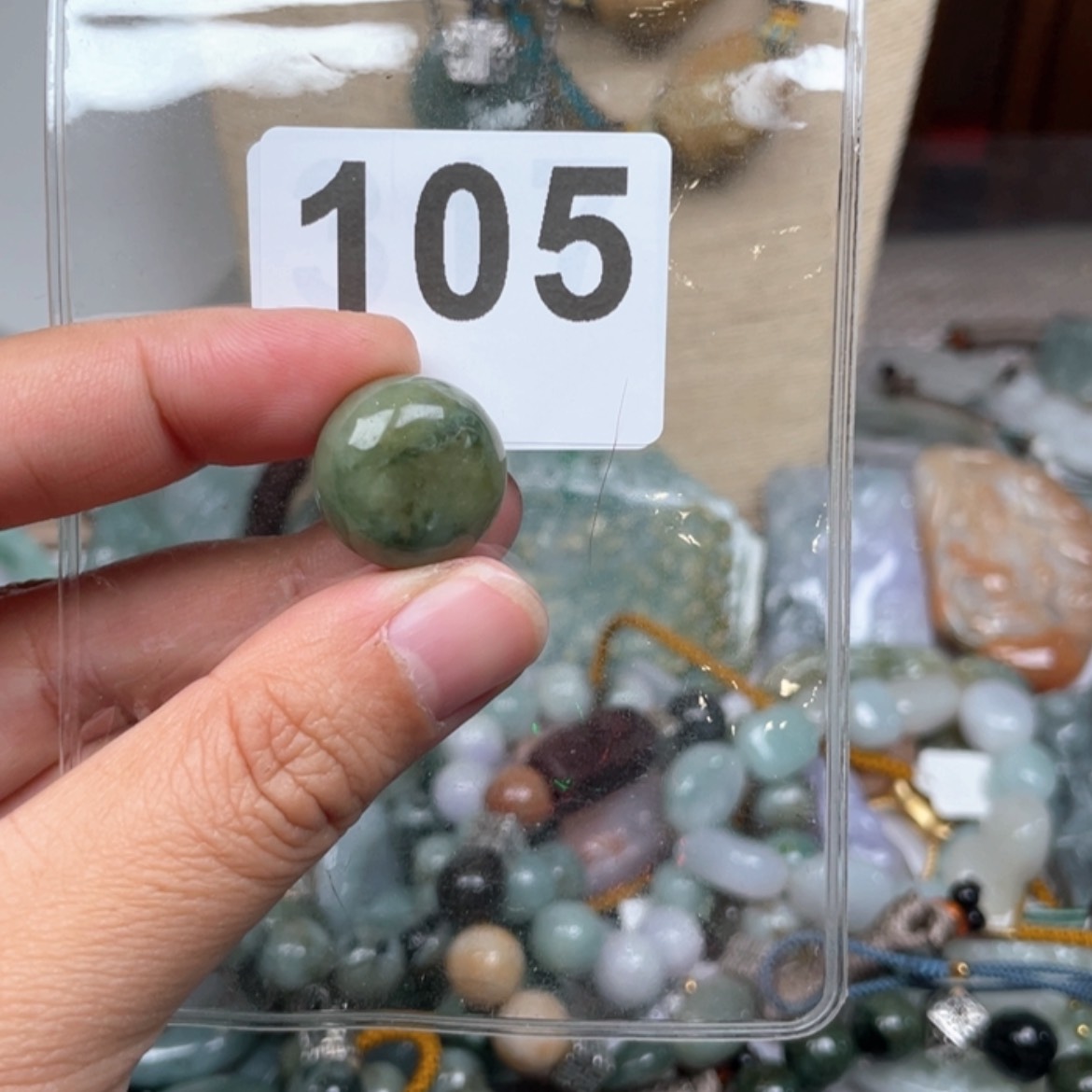 【闪购商品】翡翠颈饰未镶嵌多**古翡翠