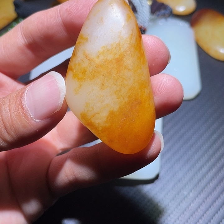 青田石印石吊坠等各种类型的物品