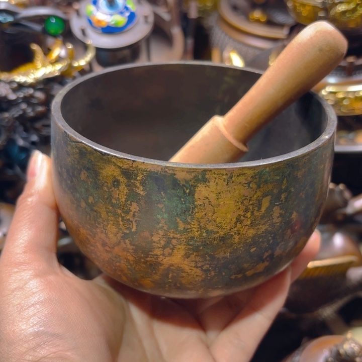 铜器摆件收收藏藏