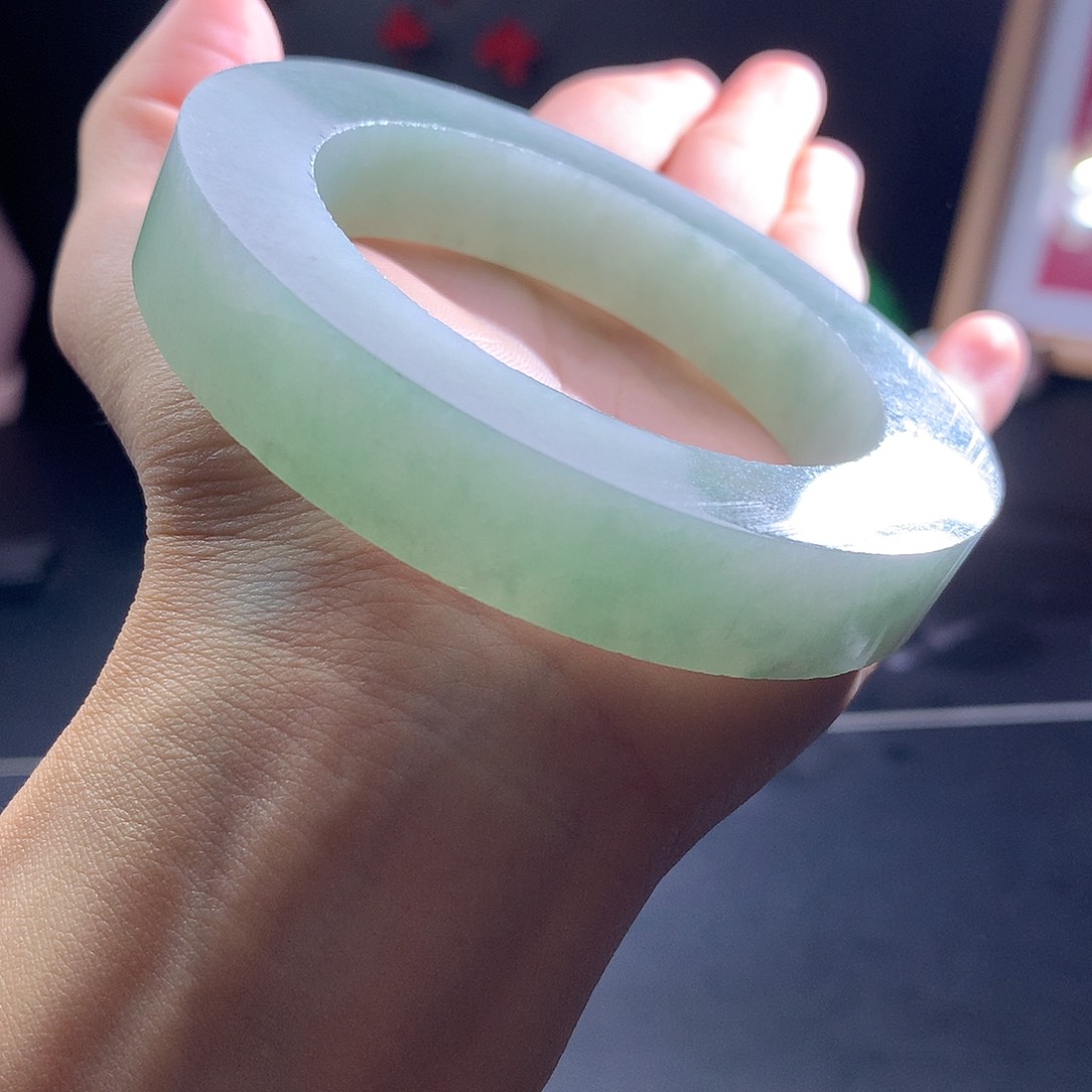 定制翡翠手镯未镶嵌