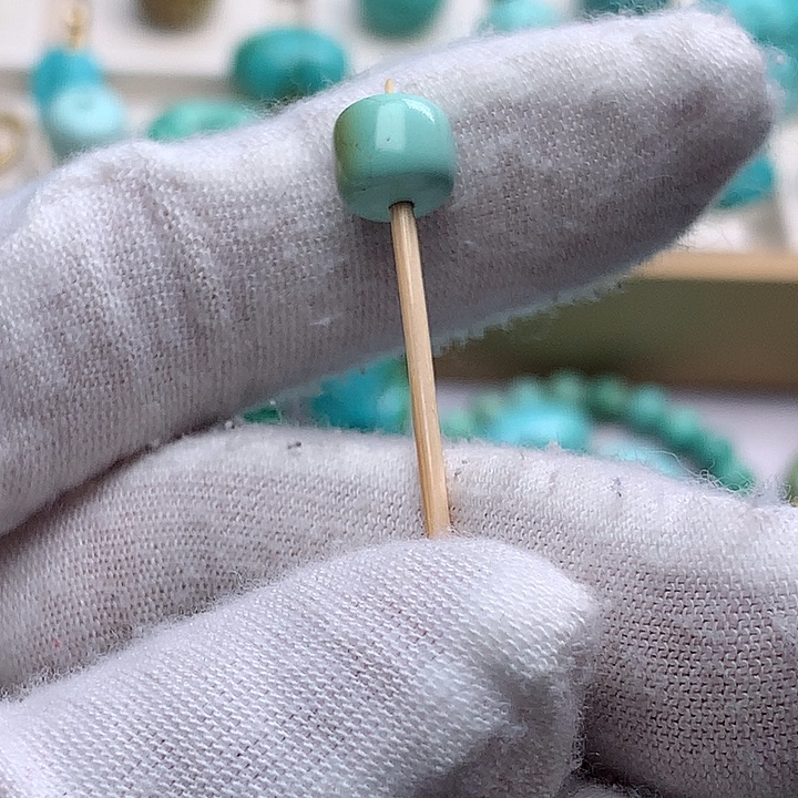 绿松石未镶嵌珠宝奇石直径8*7精品老型珠