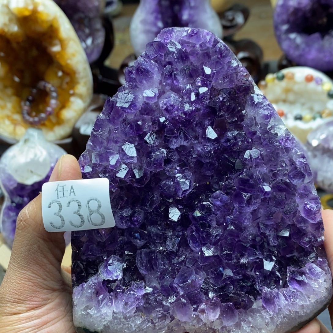 未镶嵌大型摆件（非配饰）水晶