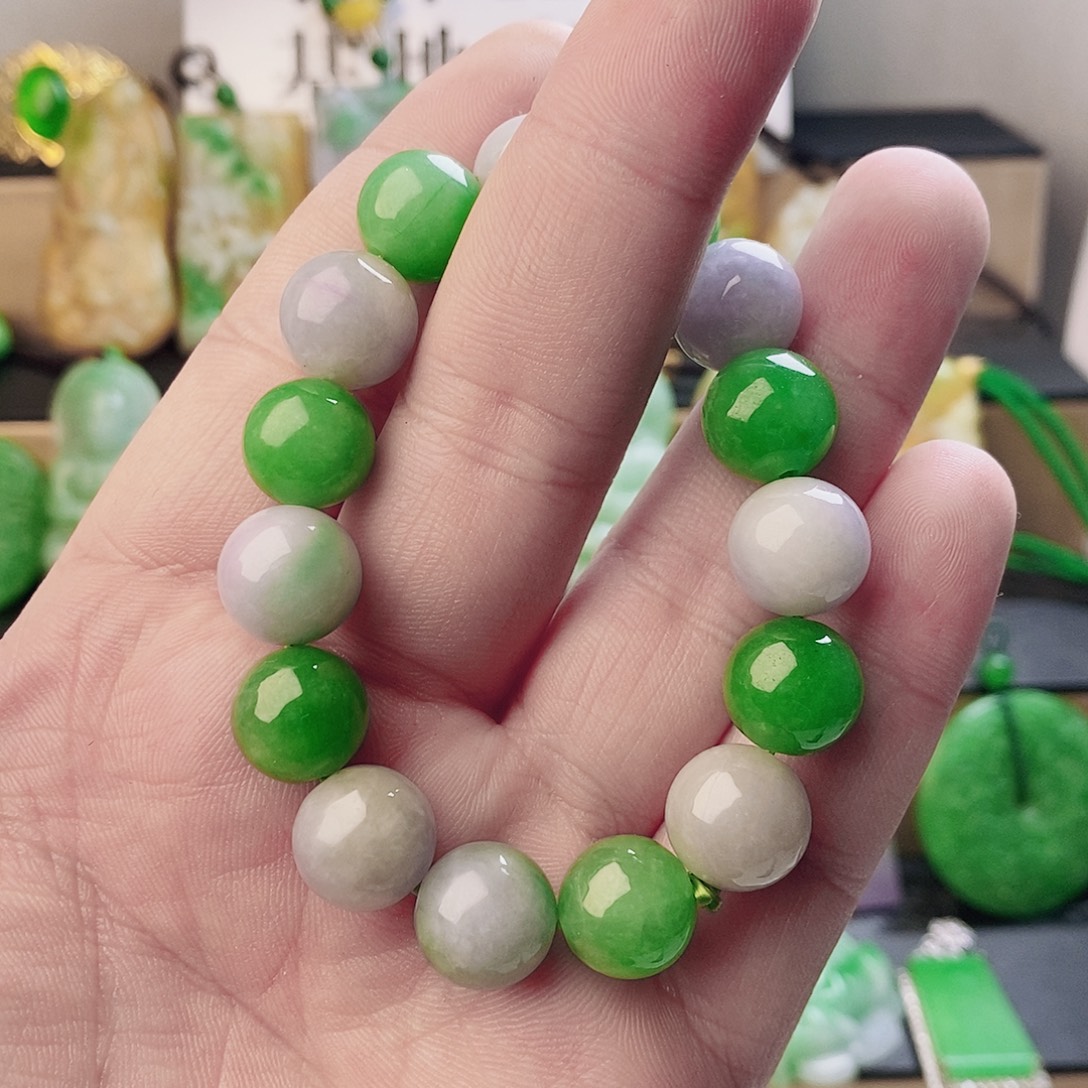 翡翠银S925镶嵌吊坠(赠链)